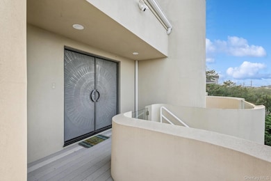 521 Dune Rd, Westhampton Beach, NY 11978 - photo 4