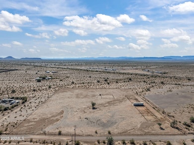 53790 Champ Ln, Salome, AZ 85348 - photo 4