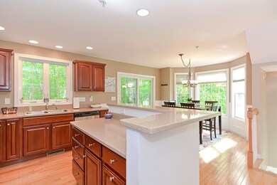 24 Daffodil Ct unit 24, South Grafton, MA 01560 - photo 4