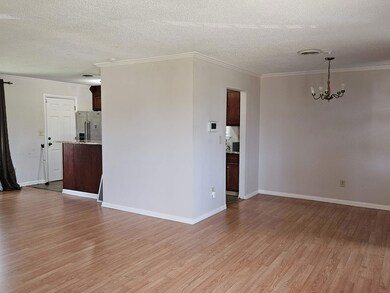 2833 Glenn Hills pic 2
