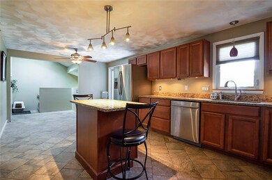 14 Hade Ct, Warwick, RI 02889 - photo 5