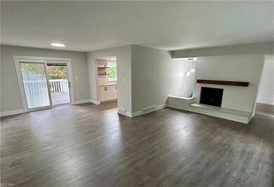 3340 Barrett Rd, Akron, OH 44333 - photo 6