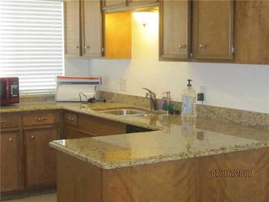 11032 Lakewood Ave, El Paso, TX 79935 - photo 4