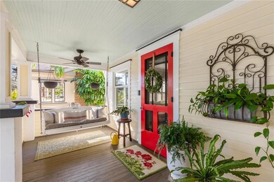 Porch swing 