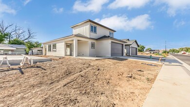 415 Pear Ln, Grand Junction, CO 81504 - photo 2