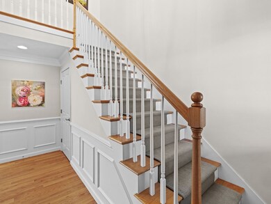 39 Blossom Ct, Westborough, MA 01581 - photo 4