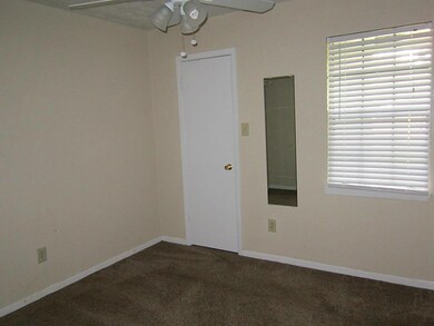 229 Otto St unit B, East Bernard, TX 77435 - photo 7