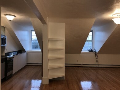 37 Union St unit 5, Boston, MA 02108 - photo 2