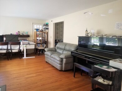 136 Burbank Rd, Longmeadow, MA 01106 - photo 3