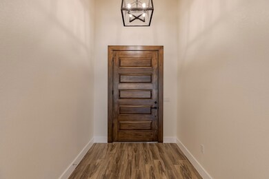 104 Parlin Ln, Fredericksburg, TX 78624 - photo 4