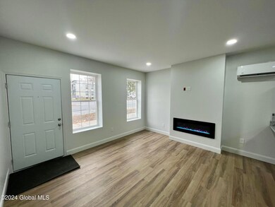 44 N Manning Blvd, Albany, NY 12206 - photo 5