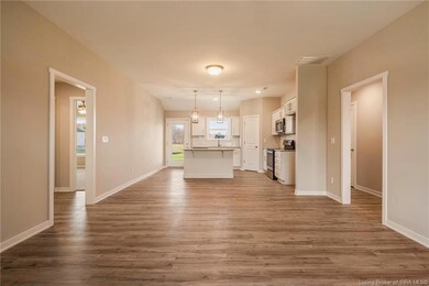 5584 Limestone Creek Dr, Charlestown, IN 47111 - photo 4