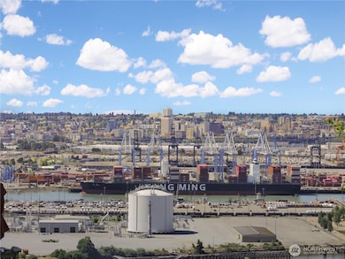 2910 44th Ave NE, Tacoma, WA 98422 - photo 7