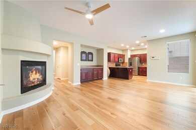 62 Myrtle Springs Ct, Las Vegas, NV 89148 - photo 6