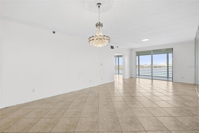 Windwards at Harbourside Condo unit 804, South Pasadena, FL 33707 - photo 7