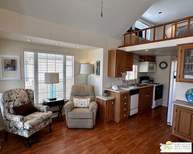 69801 Ramon Rd unit 141, Cathedral City, CA 92234 - photo 6