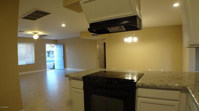 1723 W Carmel Avenue, Mesa AZ 85202 (6)