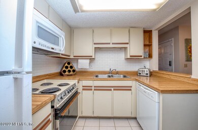 2511 Sandusky Ave E, Jacksonville, FL 32216 - photo 7