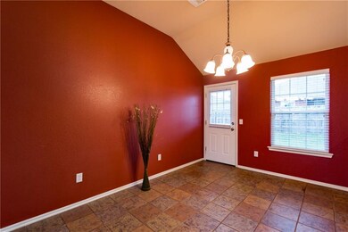 4405 Spotted Owl Cir, Norman, OK 73072 - photo 7