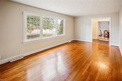 3145 Riveredge Dr, Portsmouth, VA 23703 - photo 7