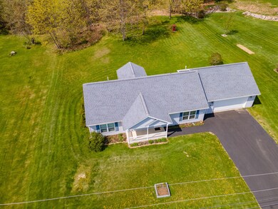 lakehome_fieldstone022