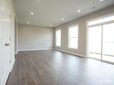 4668 Chelmsford Dr, Newburgh, IN 47630 - photo 4