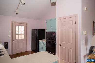 363 Simms Rd, Stanardsville, VA 22973 - photo 6