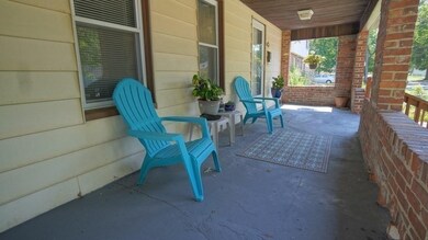 89 Middle St, Springfield, MA 01104 - photo 5