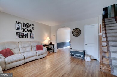 5523 Highridge St, Halethorpe, MD 21227 - photo 3