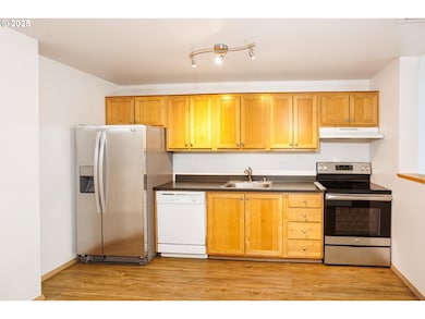 Parkview Condominiums unit 702, Vancouver, WA 98660 - photo 4