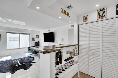 2860 NE 14th Street Causeway unit D401, Pompano Beach, FL 33062 - photo 6