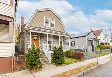 11 Meade St, West Orange, NJ 07052 - photo 3