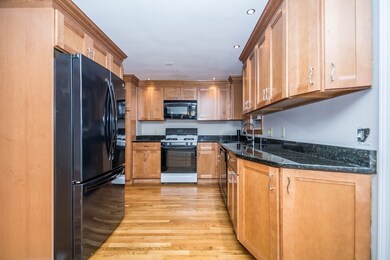 78 Tercentennial Dr, Billerica, MA 01821 - photo 7