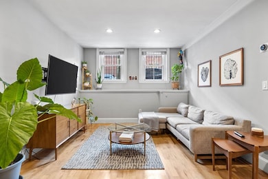 106 Union Park St unit 1A, Boston, MA 02118 - photo 2