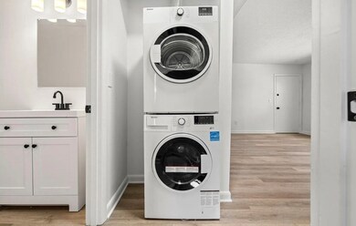 14 Pierce St unit 3, Foxboro, MA 02035 - photo 4