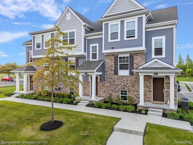 4953 Treeside Ln, Troy, MI 48098 - photo 7