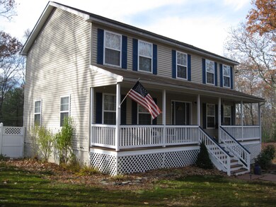 102 Genesis Dr, Milford, PA 18337 - photo 2