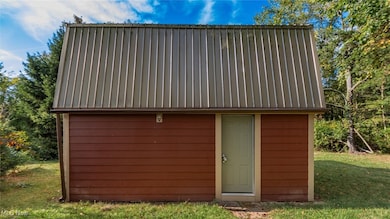 55289 Iowa Rd, Cumberland, OH 43732 - photo 3