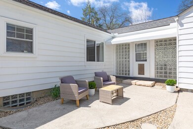 638 Garden Rd, Columbus, OH 43214 - photo 4