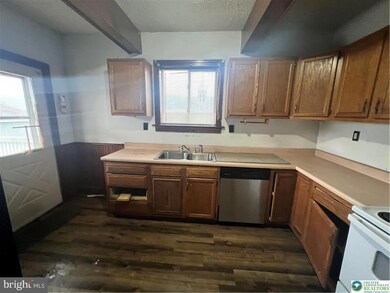 154 3rd St, Coaldale, PA 18218 - photo 6