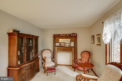 6508 Wilson Rd, Friendship, MD 20758 - photo 3