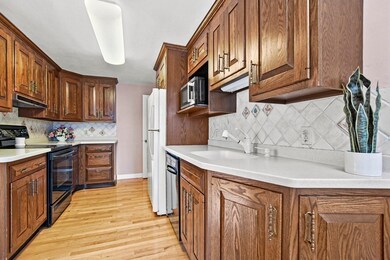 46 Banbury Ave, Waltham, MA 02451 - photo 4