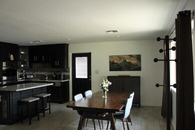 2120 N 49th Ave, Phoenix, AZ 85035 - photo 5