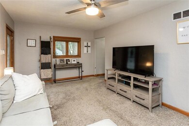 1104 69th St, Windsor Heights, IA 50324 - photo 6