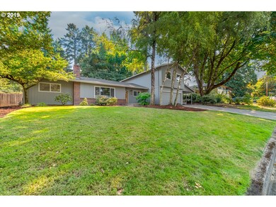 1545 Russet Dr, Eugene, OR 97401 - photo 2