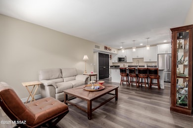 8080 E Speedway Blvd unit 813, Tucson, AZ 85710 - photo 4