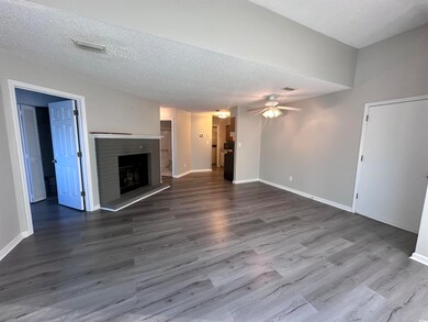 1202 Erin Way unit E, Myrtle Beach, SC 29577 - photo 4