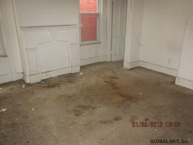 220 Spruce St, Albany, NY 12210 - photo 2