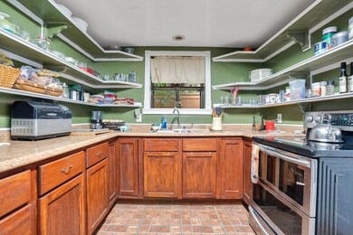 The generous Kitchen layout makes cooking, baking and spending time with loved ones both easy and enjoyable.