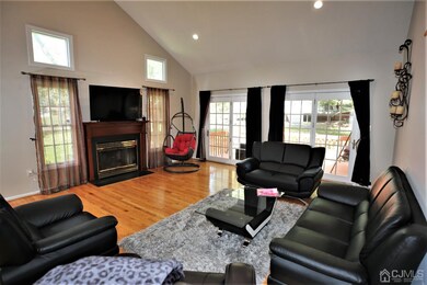 3 Crabapple Ct, Princeton, NJ 08540 - photo 6